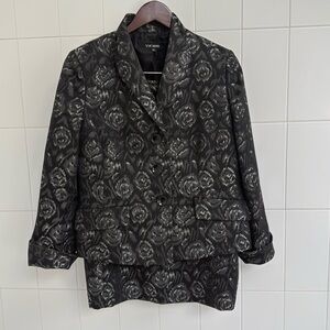 Lesuit black skirt suit size 12